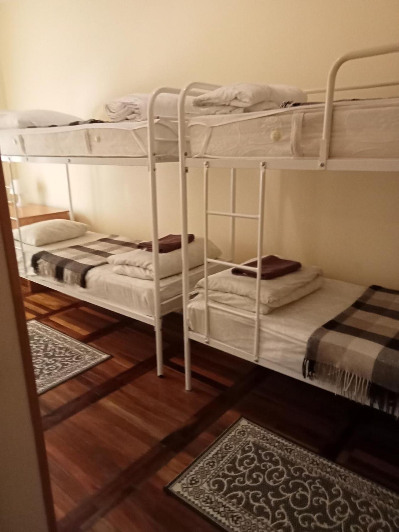 Hostel Iskra Lviv Luaran gambar
