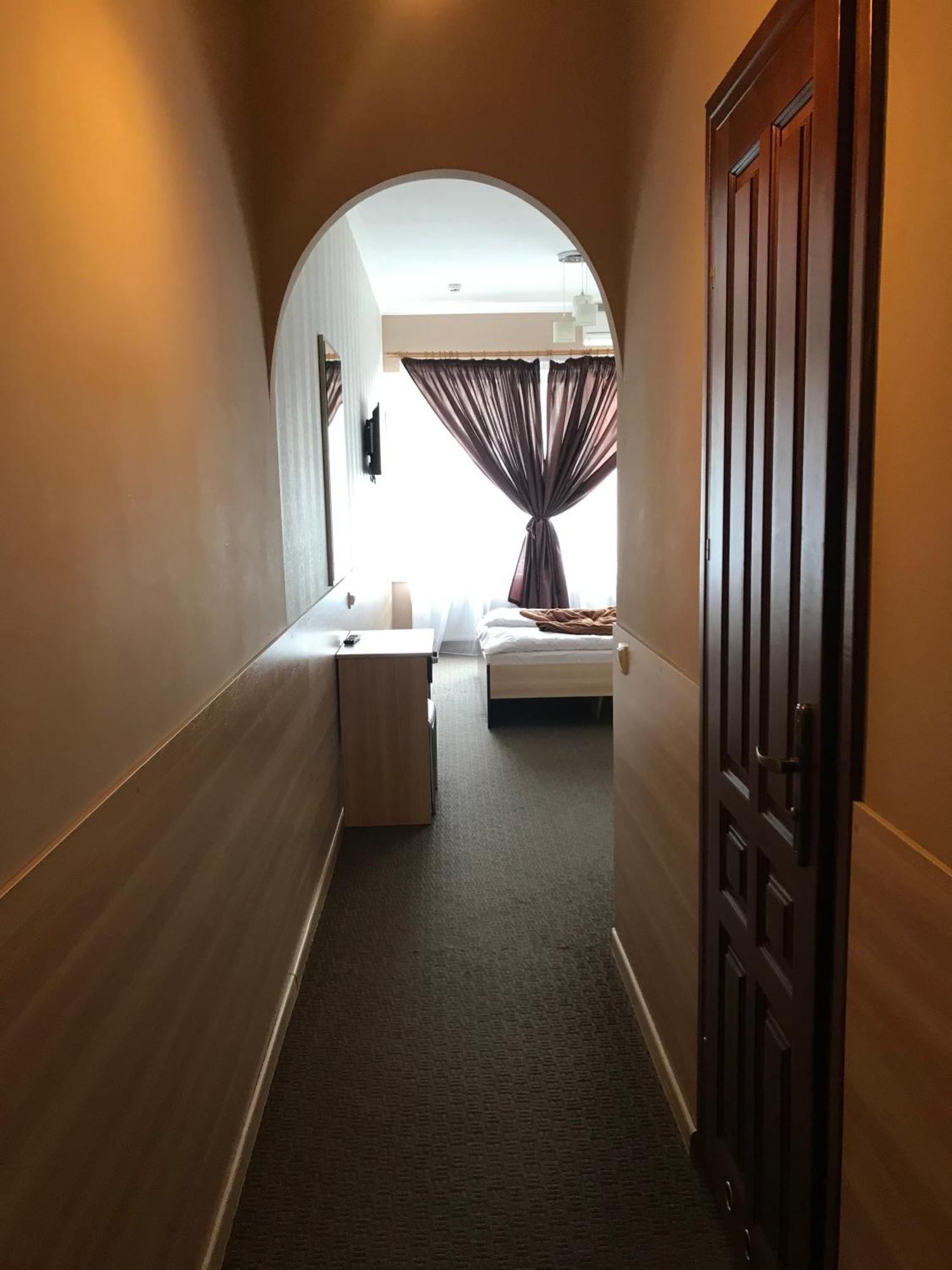 Hostel Iskra Lviv Luaran gambar